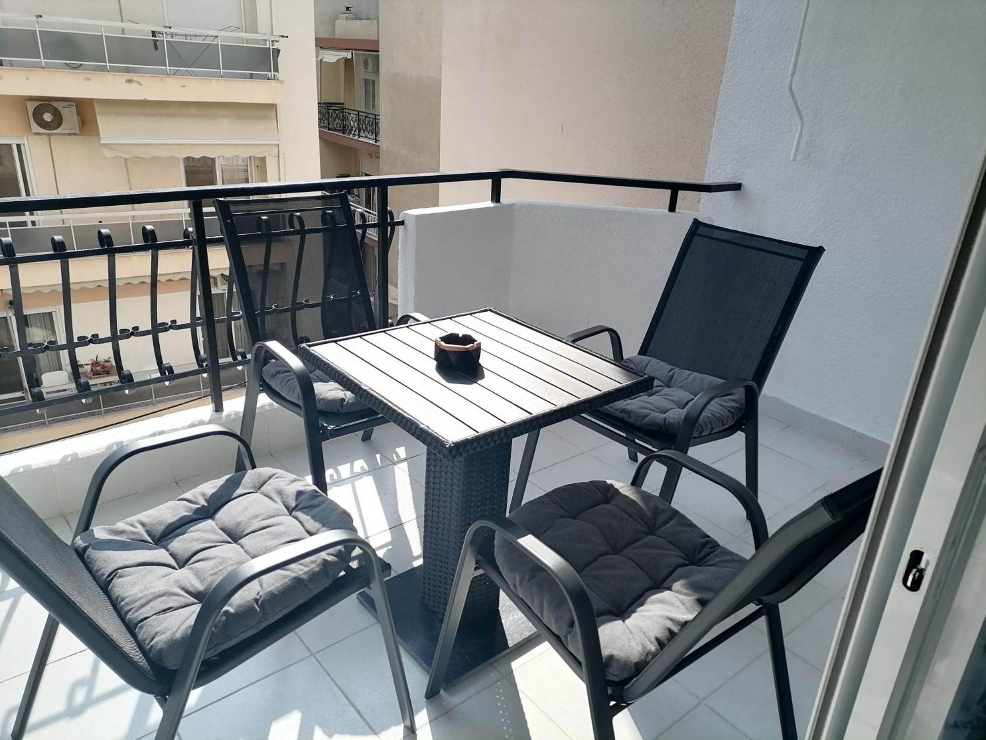 Dz Axd * Alexandroupoli